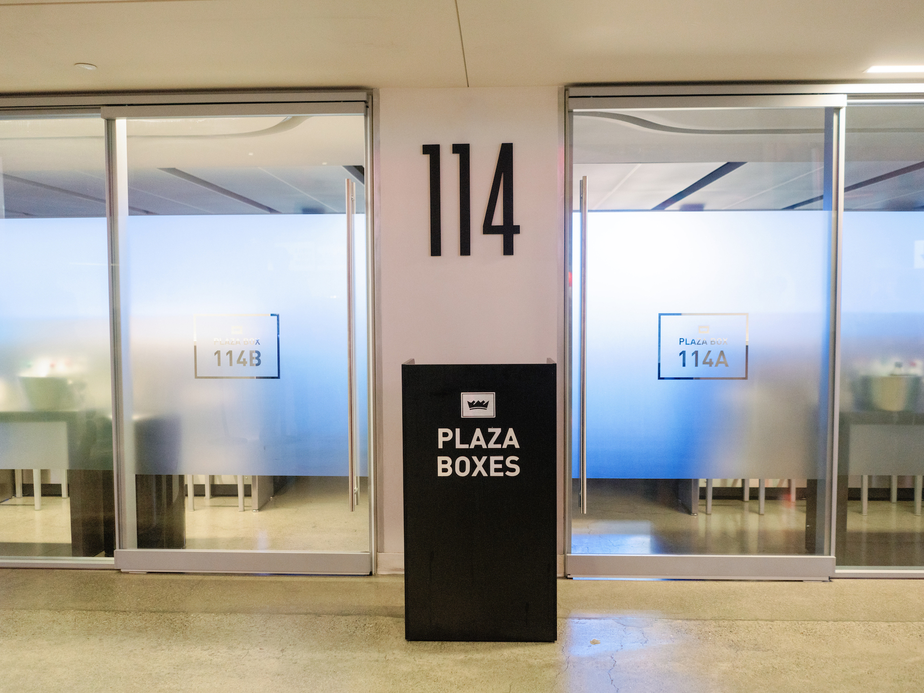 Plaza Box